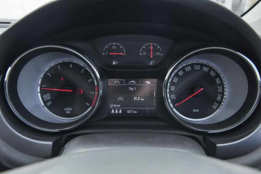  Opel Astra ecoFLEX 2016 года  (ZA) (фото 9 из 29)